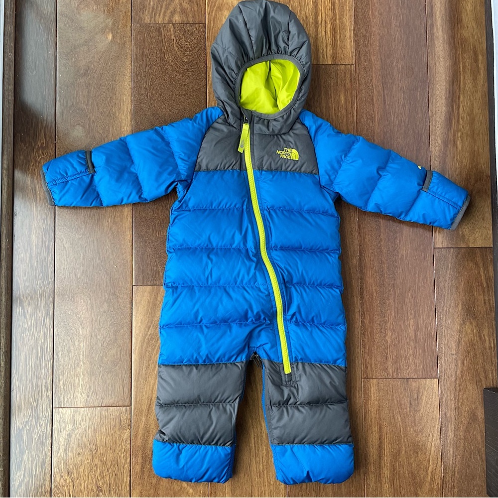 Infant boys The north face blue gray and green snow suit jacket 550 fill